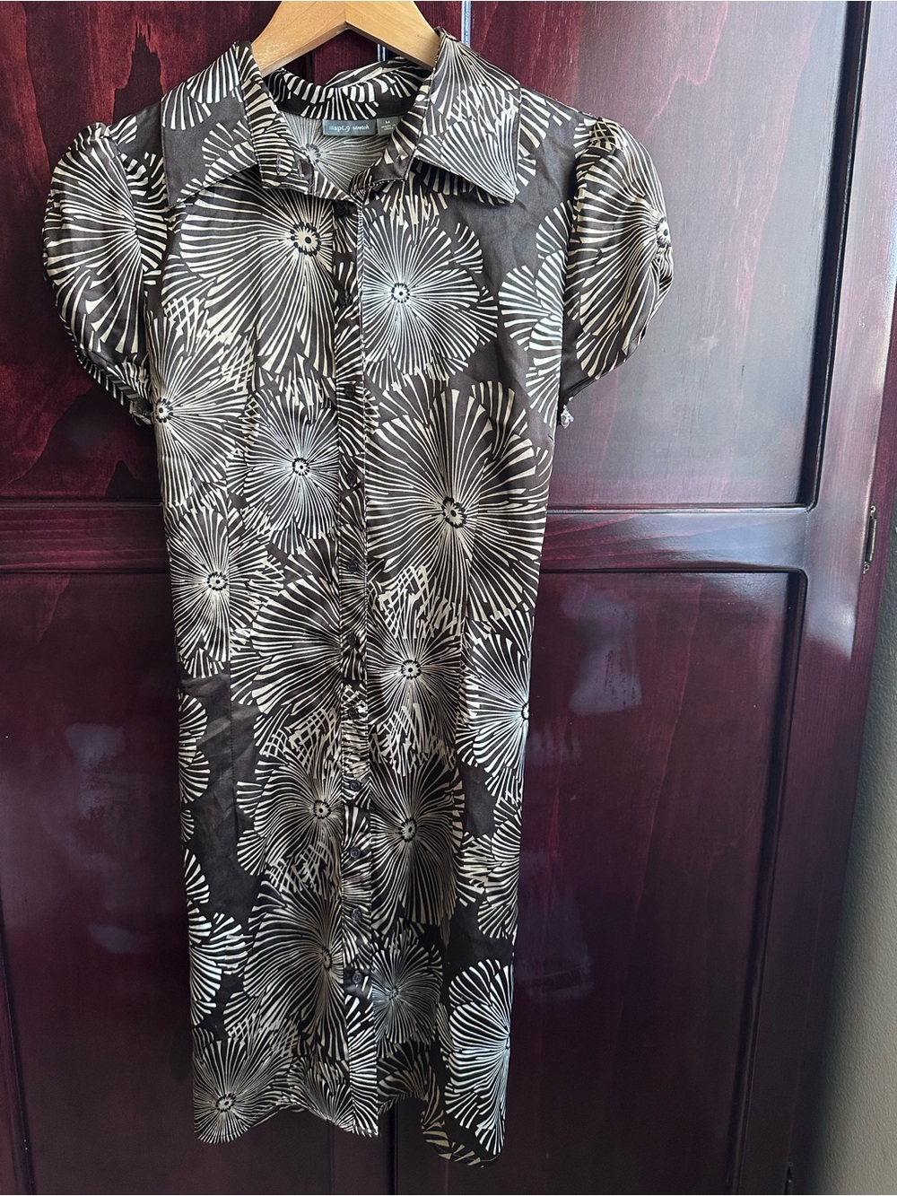 Brown and Cream retro Floral-Print Button front dress